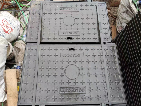 球墨铸铁方形井盖